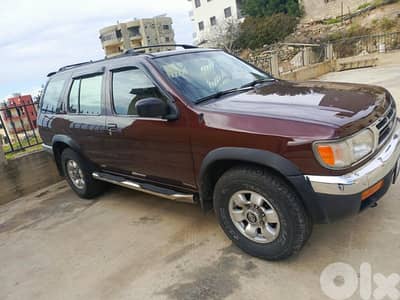 Nissan Pathfinder 1998