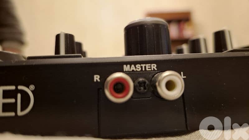 Hercules DJ Controller Inpulse 200 MK2 2