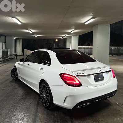 Mercedes-Benz C300 2019