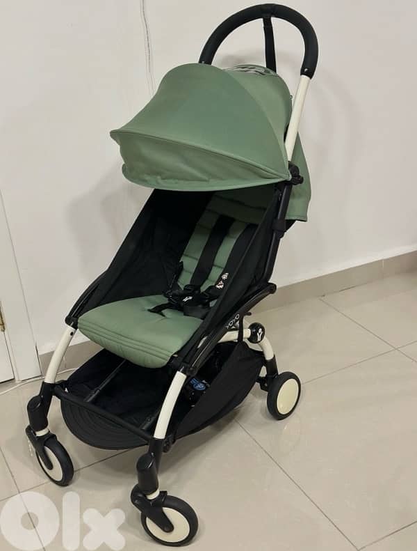 Yoyo 2 stroller, in perfect condition for 380$ 1