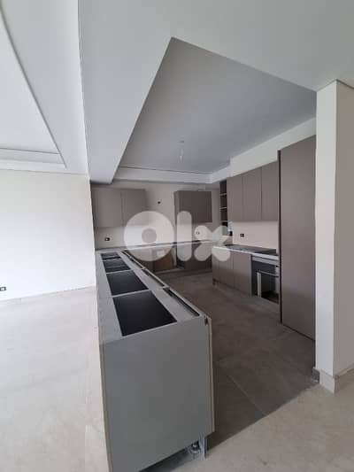 Luxury apt for sale at Bliss- Hamra 795,000$ شقة للبيع في الحمرا