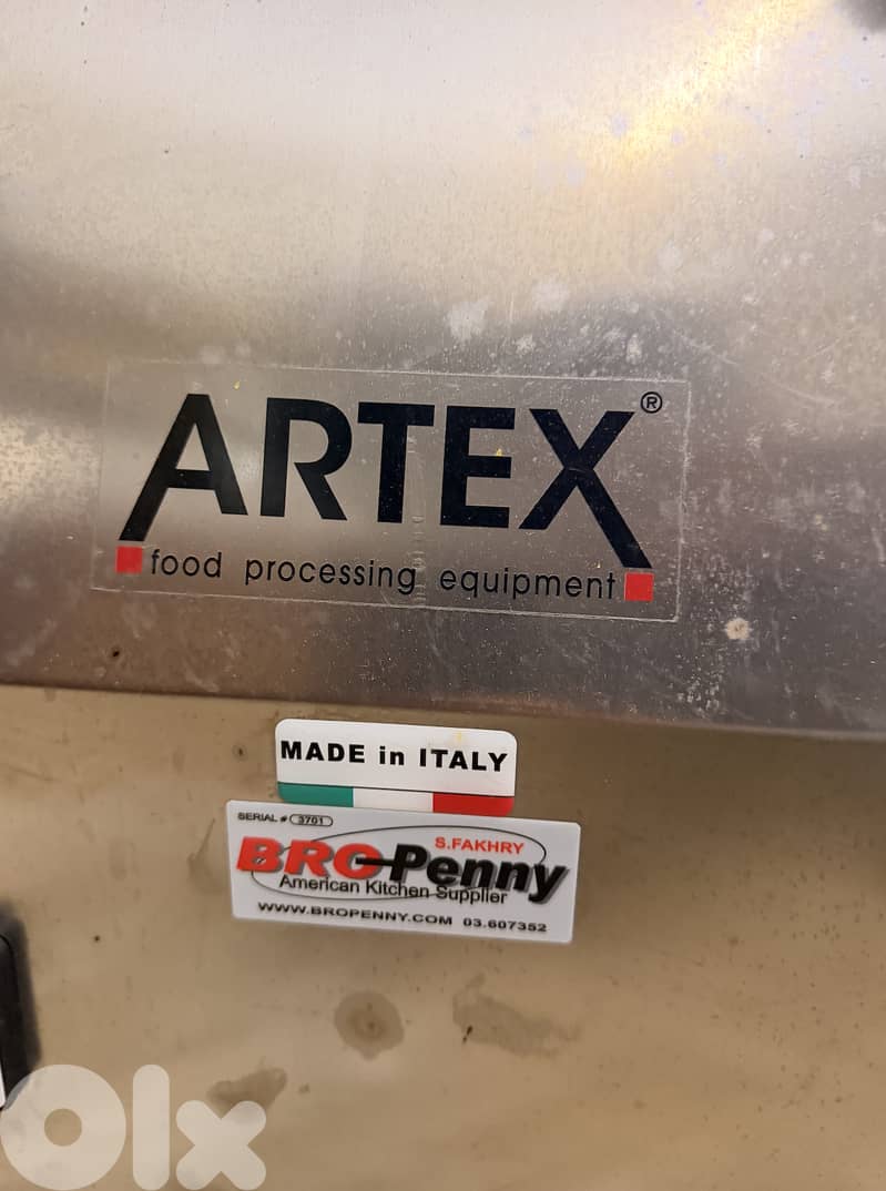 Artex Meat Mincer - like new 1