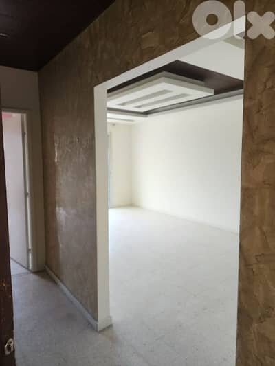 شقة للايجار  انطلياس أول  بصاليم