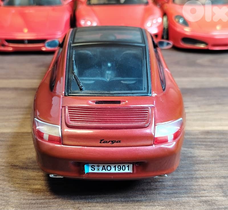 Diecast 1:18 Porsche 996 Targa 4