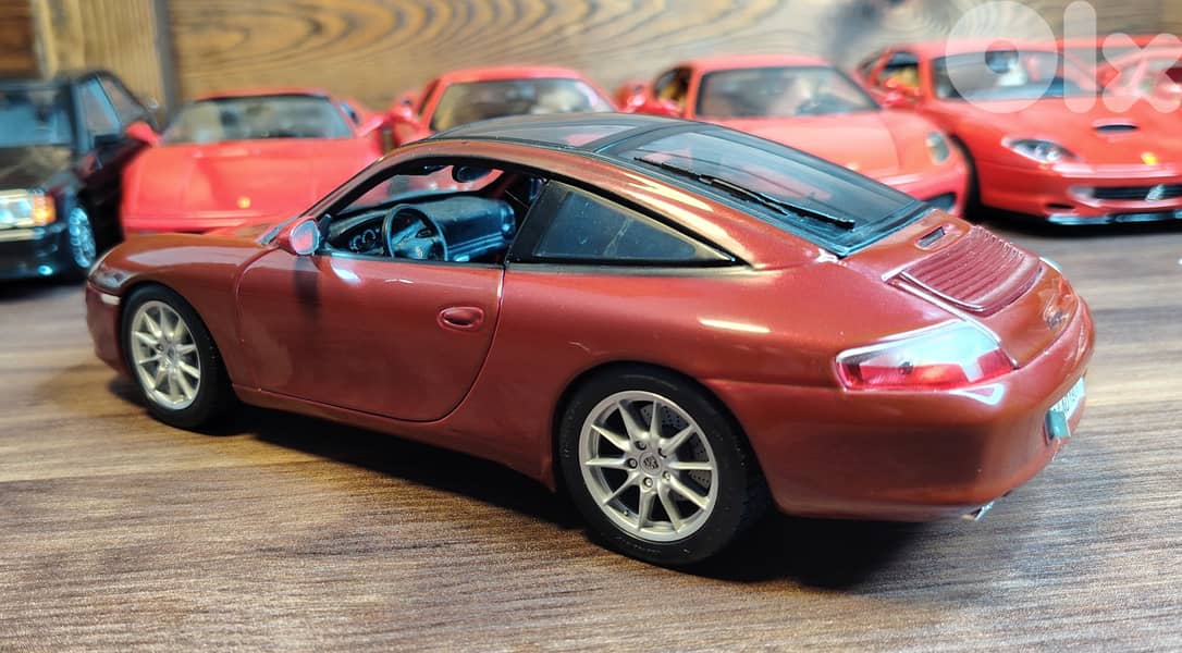 Diecast 1:18 Porsche 996 Targa 6