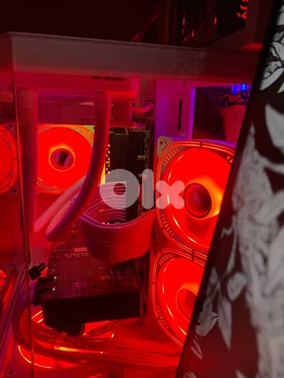 Pc used for 2 months only with keyboard mouse and mic glass mouse pad