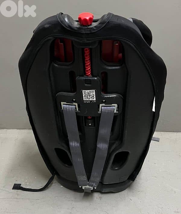 Car seat chicco used 40 $ beyrout ashrafiye 3
