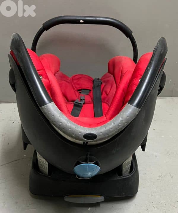 Car seat Bébéconfort used 40 $ beyrout  ashrafiye 8
