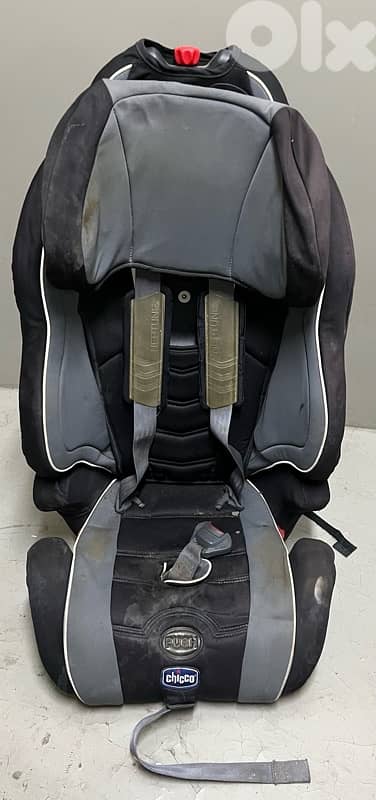 Car seat chicco used 50$ beyrout ashrafiye 03723895