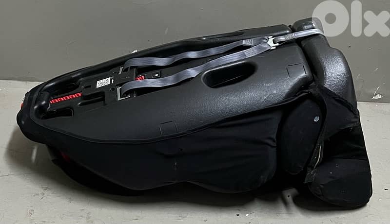 Car seat chicco used 40 $ beyrout ashrafiye 03723895 5