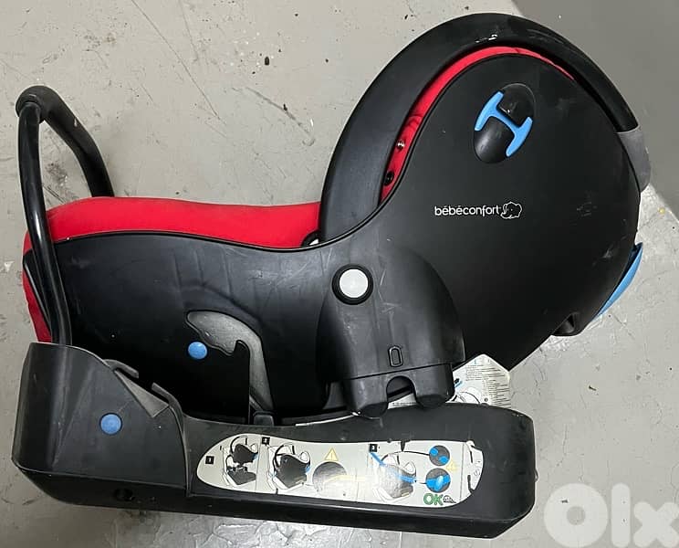Car seat Bébéconfort used 35 $ beyrout ashrafiye 03723895 13