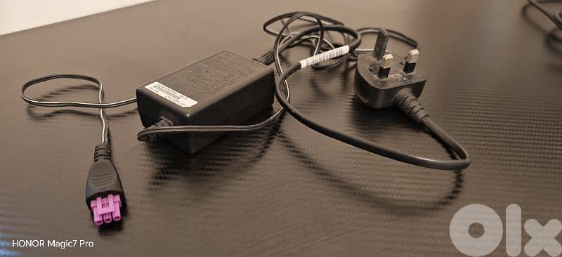 HP deskjet 1050 ( print - scan - copy ) 5