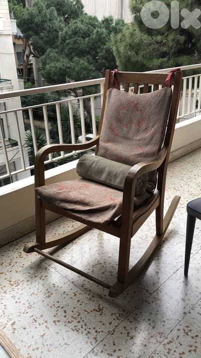 Rocking chair كرسي هزاز