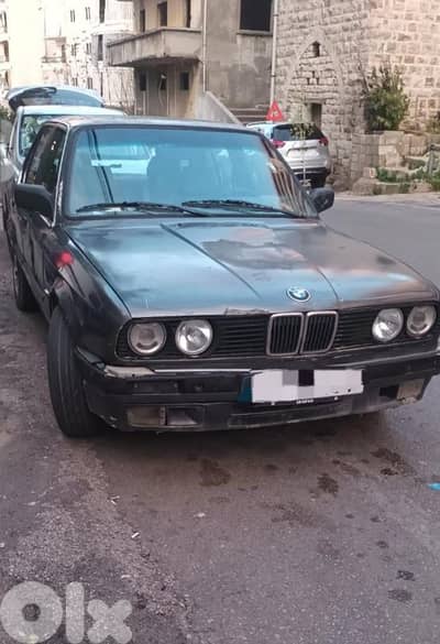 بي ام دبليو أخرى 1990