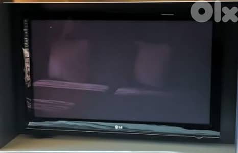تلفزيون LG 50 Inch بحالة ممتازة  شاشة كبيرة