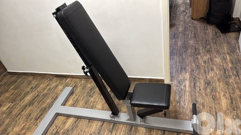 adjustable bench 1