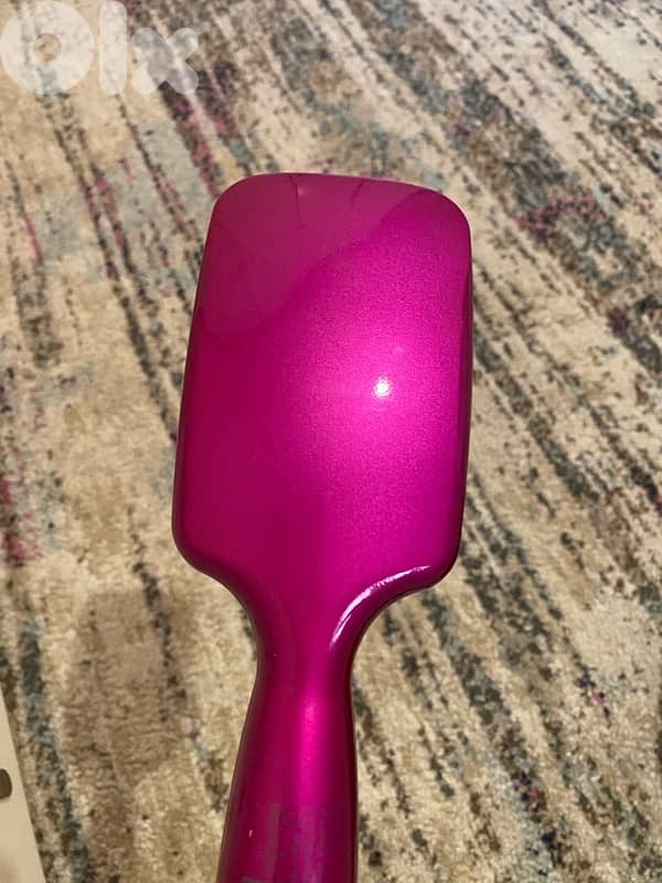 Babyliss - Hair Straightener Brush 2