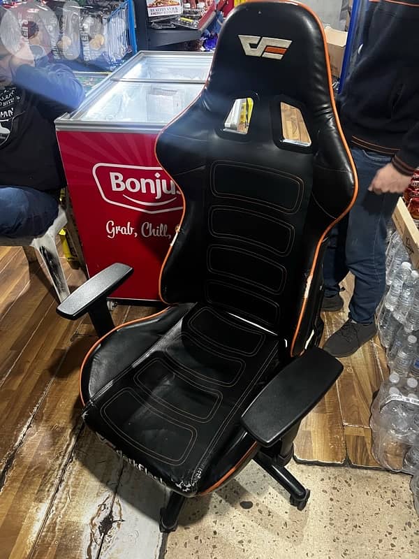 gaming chair 2