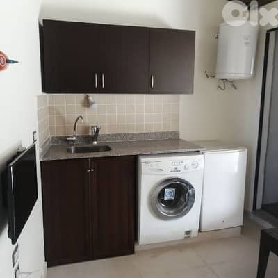furnished studio for rent day or week