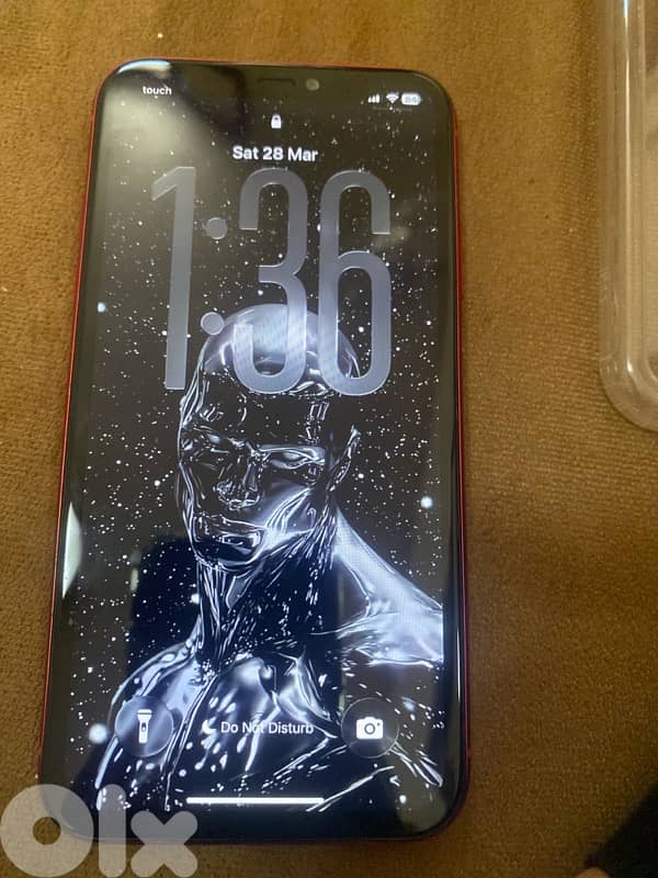 iPhone 11 very clean 5