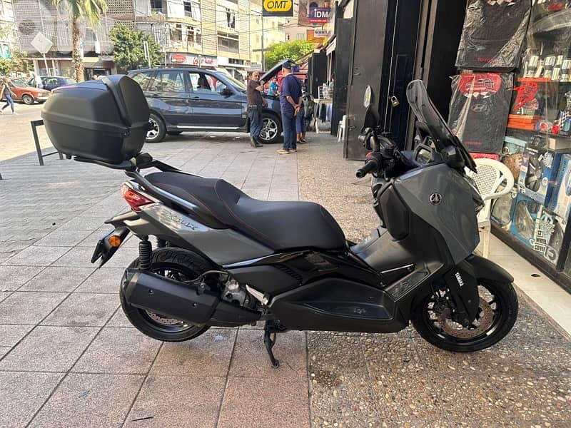 Xmax Yamaha 2023 250cc 4