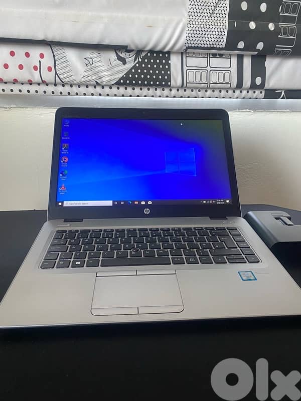 HP EliteBook 840 G3 — Fully Serviced + Docking Station 1