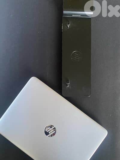 HP EliteBook 840 G3 Premium Business Laptop +  Docking Station