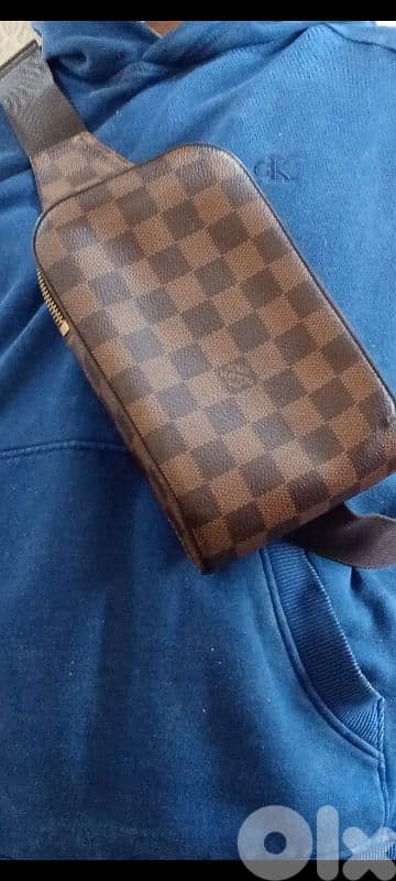 Louis Vuitton sling bag ( Original ) 7