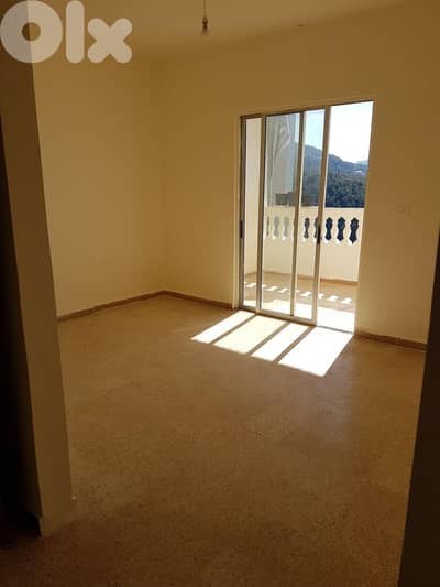 2 bedroom apartment+mountain view 4sale in Baawerta-Aley-شقة في بعورته