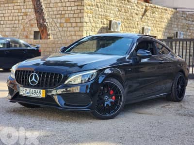 2016 Mercedes-Benz C200 Coupe AMG-Line