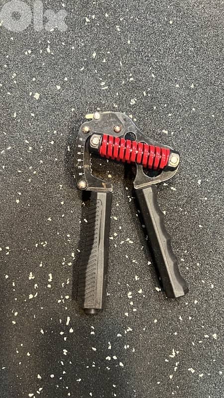 Adjustable Hand Grip 1