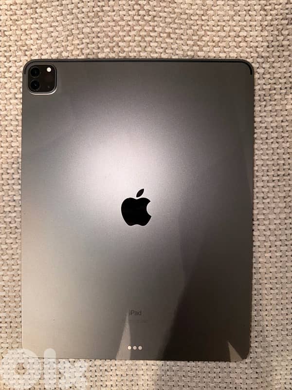 IPad Pro 12.9 inch (5th generation) 2
