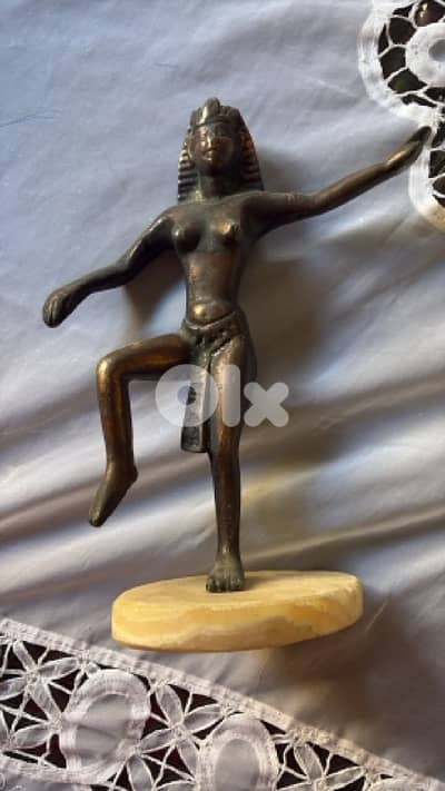 مجسمات فرعون