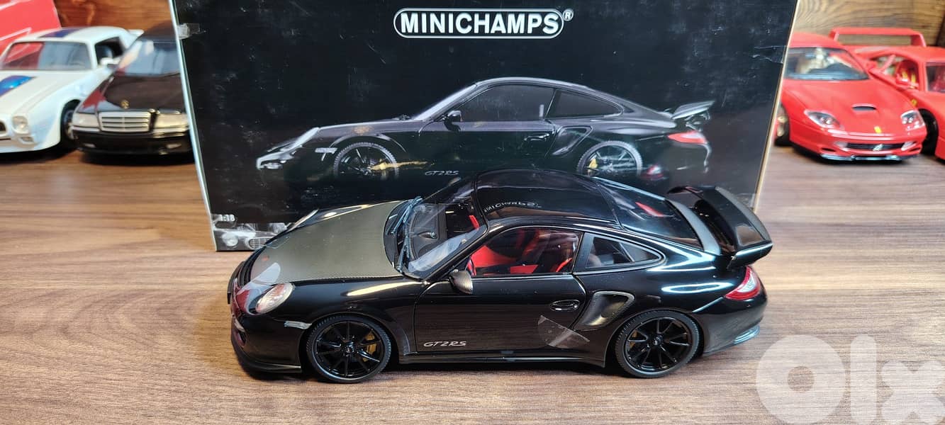 Diecast 1:18 Porsche 911 997 GT2 RS By Minichamps 4