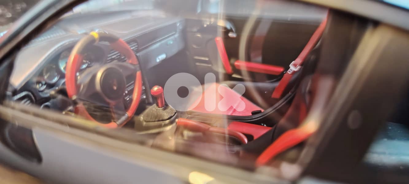 Diecast 1:18 Porsche 911 997 GT2 RS By Minichamps 10