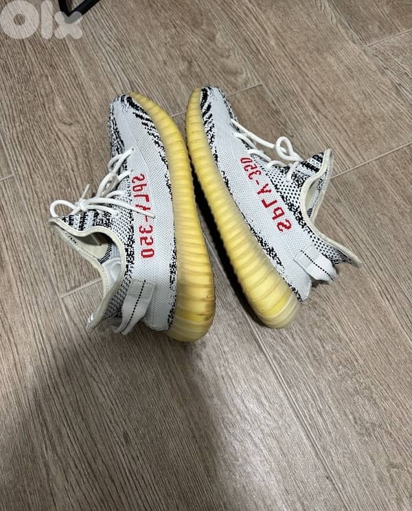 Adidas and Yeezy shoes sizes 43-44 7