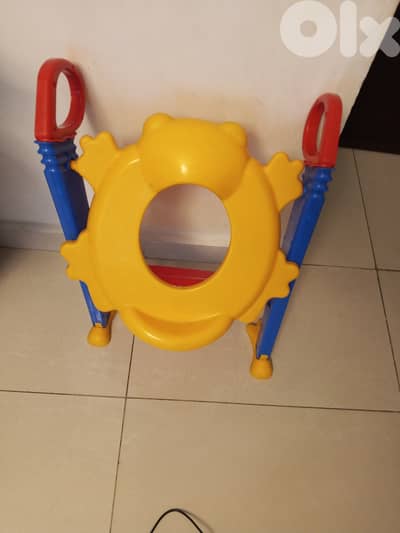 Toilet seat