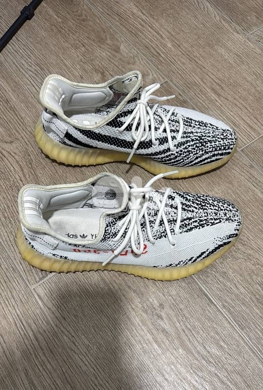 Adidas Yeezy 350 v2 Zebra size 44 2