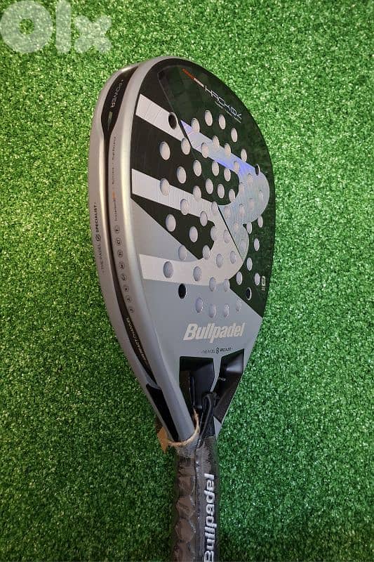 Bullpadel Hack 04 model 2026 2