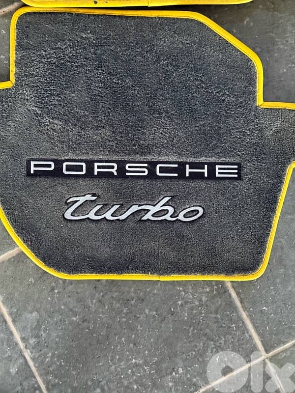 Porsche 911 Floor Mats 3
