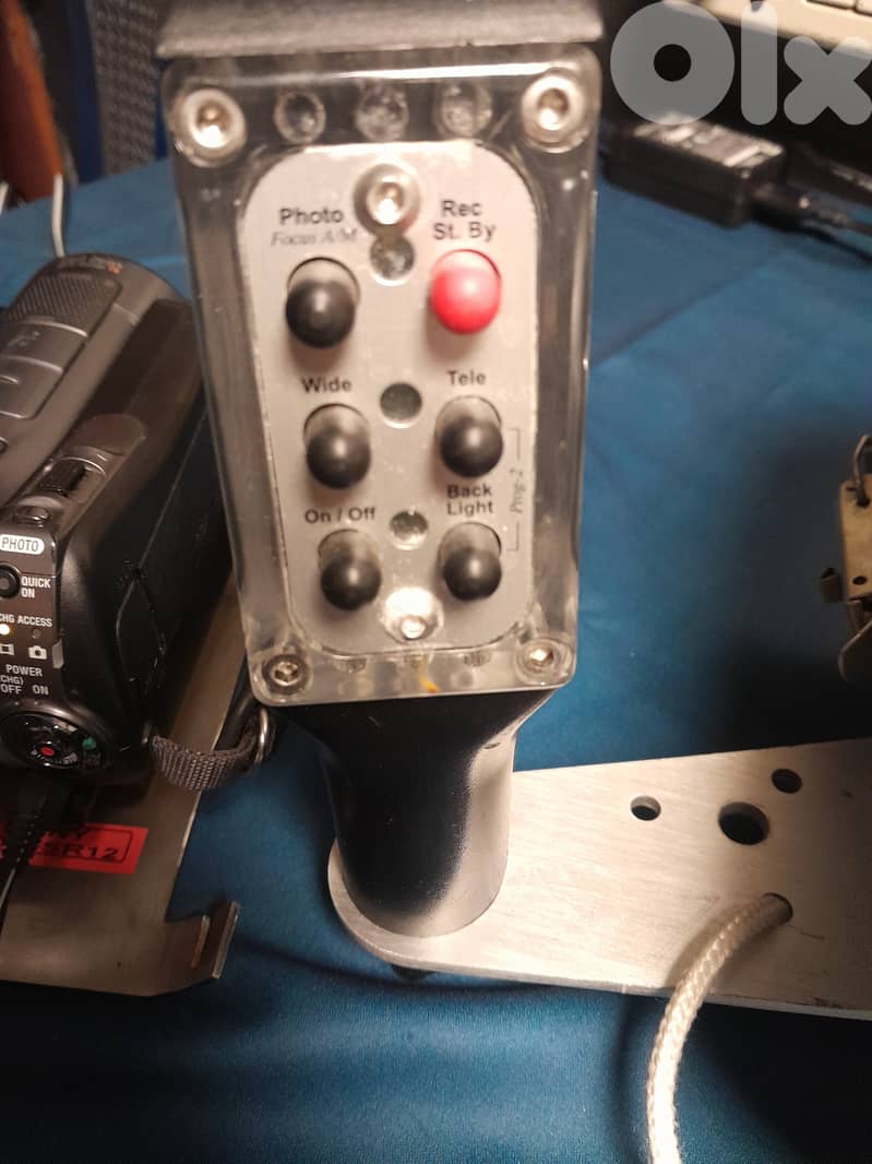 Easydive Atlantis Underwater Camera housings 250m + Sony HDR-SR12 &Acc 6