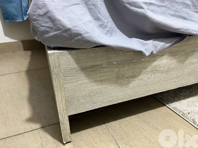 Double Bed Grey Bedroom 3