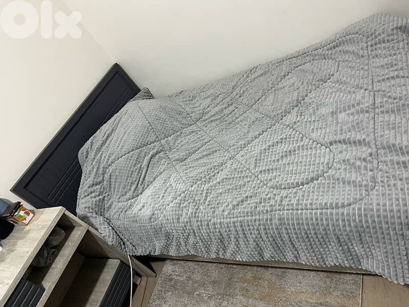 Double Bed Grey Bedroom 4