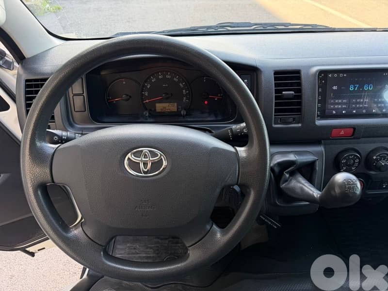 Toyota Hiace 2020 10