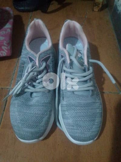 women shoes size 39