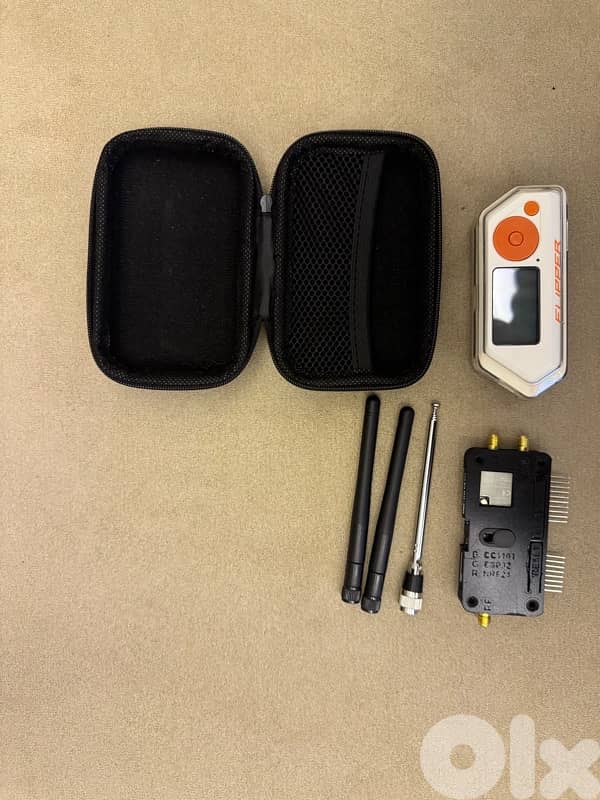 Hacking Flipper Zero + AIO 3 in 1 Dev Board (Stronger Wifi Dev Board) 5