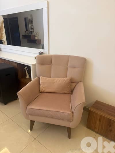 arm chair rose beige from istikbal