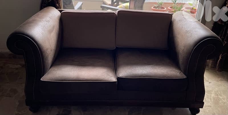 Salon Sofas and Chairs 2