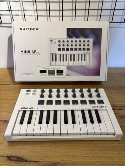 Arturia MiniLab MkII - Mint Condition, Used Twice