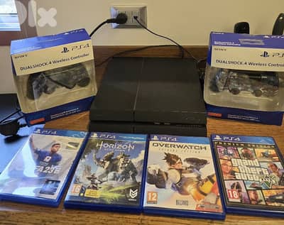 Ps4 Fat 500gb + 4 games + 2 controllers